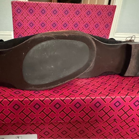 Tory Burch Suede Boot Black - Picture 4 of 6